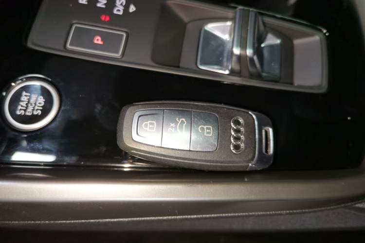 Used Audi A3 2021 Sportback 35 TFSI Fashionable Sports Model Interior 1