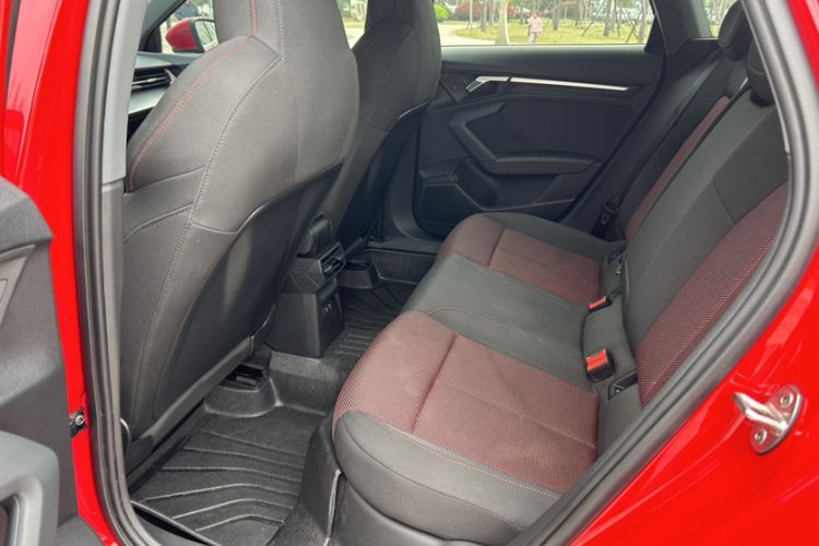 Used Audi A3 2021 Sportback 35 TFSI Advanced Sport Edition Interior 2