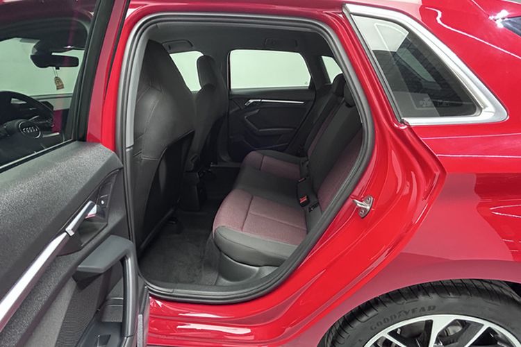 Used Audi A3 2021 Sportback 35 TFSI Advanced Sport Edition Interior 3