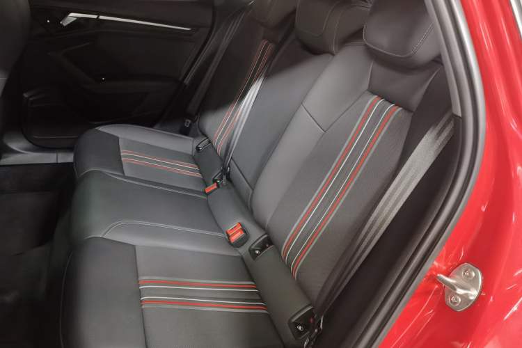Used Audi A3 2021 Sportback 35 TFSI Fashionable Sports Model Interior 4