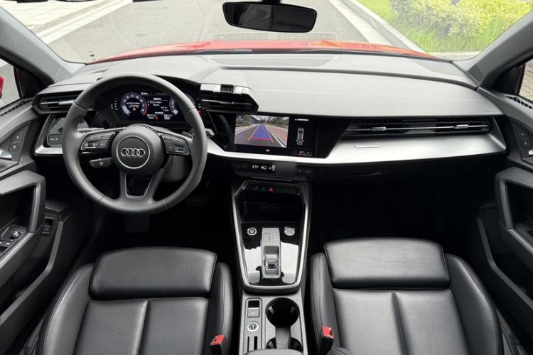 Used Audi A3 2021 Sportback 35 TFSI Advanced Sport Edition Interior 5