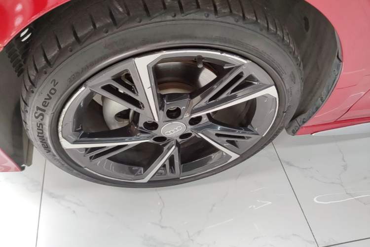 Used Audi A3 2021 A3L Limousine 35 TFSI Fashion Sport Model Left Front Wheel Hub