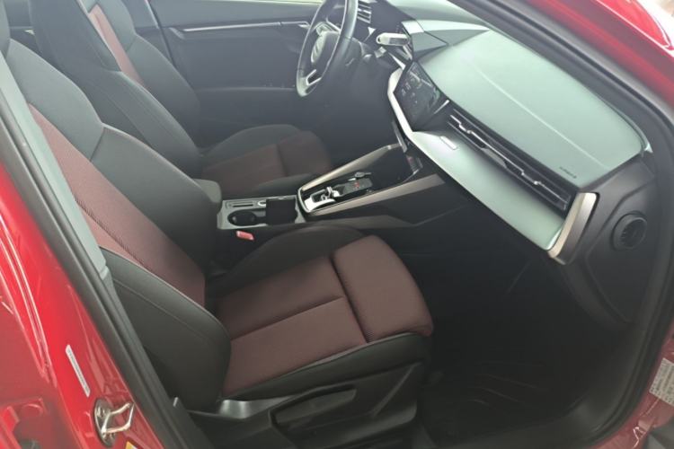 Used Audi A3 2021 Sportback 35 TFSI Advanced Sport Edition Right Front Seat