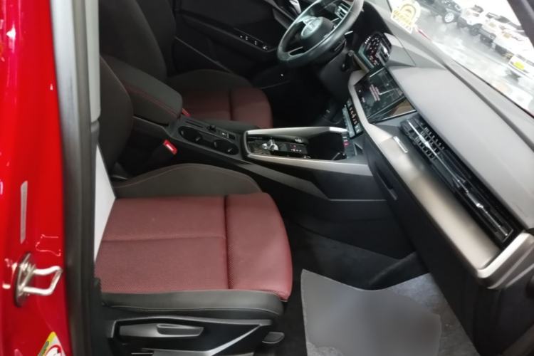 Used Audi A3 2021 Sportback 35 TFSI Advanced Sport Edition Right Front Seat