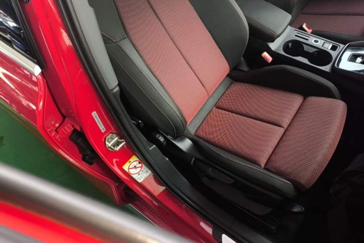 Used Audi A3 2021 Sportback 35 TFSI Advanced Sport Edition Right Front Seat