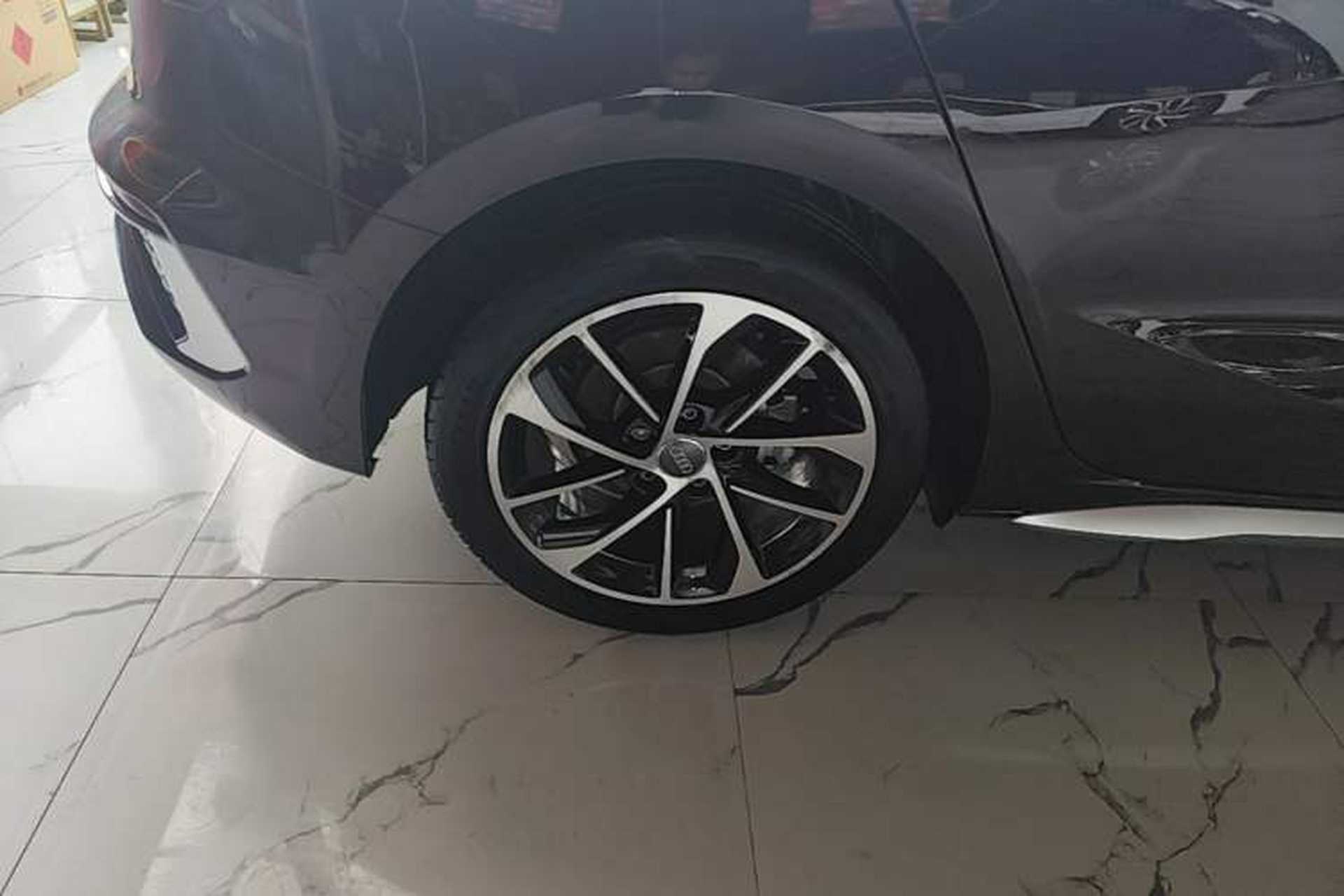 Used Audi A3 2021 Sportback 35 TFSI Advanced Sport Edition Right Rear Wheel Hub