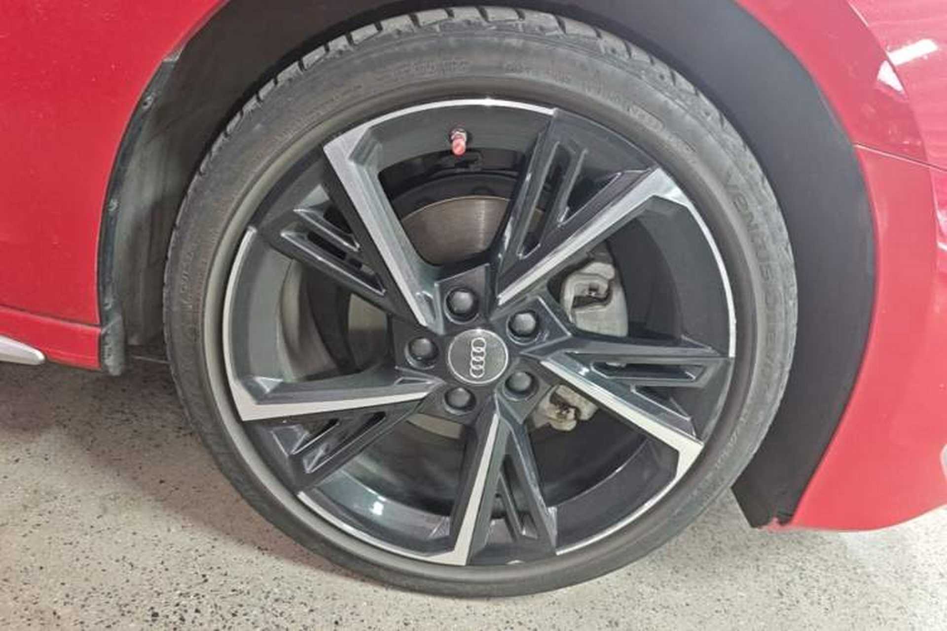 Used Audi A3 2021 A3L Limousine 35 TFSI Progressive Sport Edition Right Rear Wheel Hub
