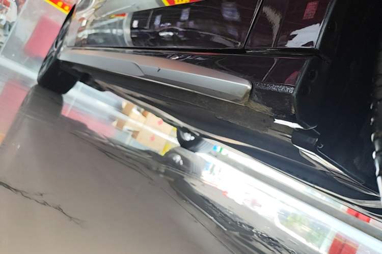 Used Audi A3 2021 Sportback 35 TFSI Advanced Sport Edition Right Side Sill