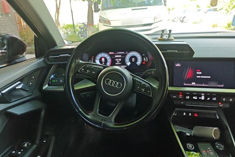 Used Audi A3 2021 Sportback 35 TFSI Advanced Sport Edition Steering Wheel