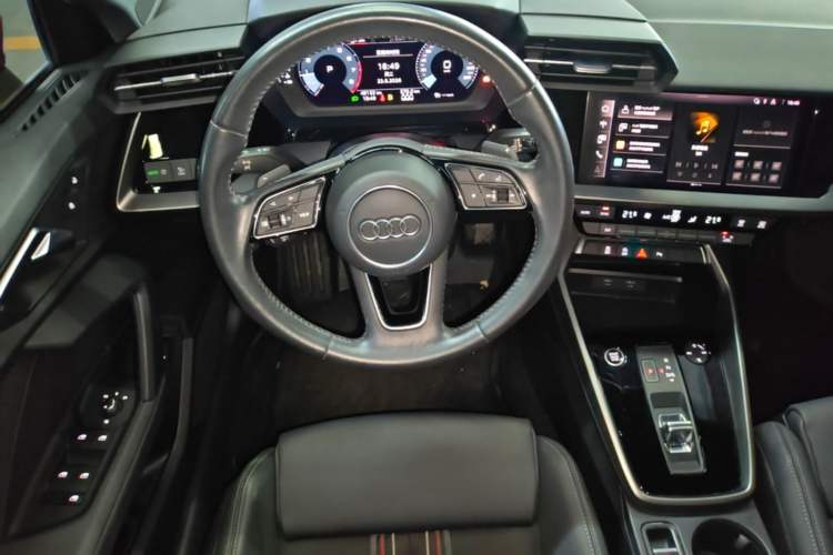 Used Audi A3 2021 Sportback 35 TFSI Fashionable Sports Model Steering Wheel