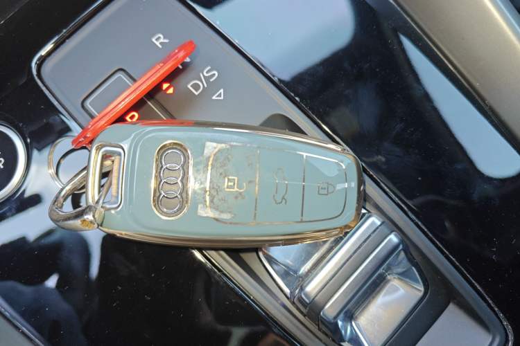 Used Audi A3 2021 Sportback 35 TFSI Fashionable Sports Model Vehicle Key