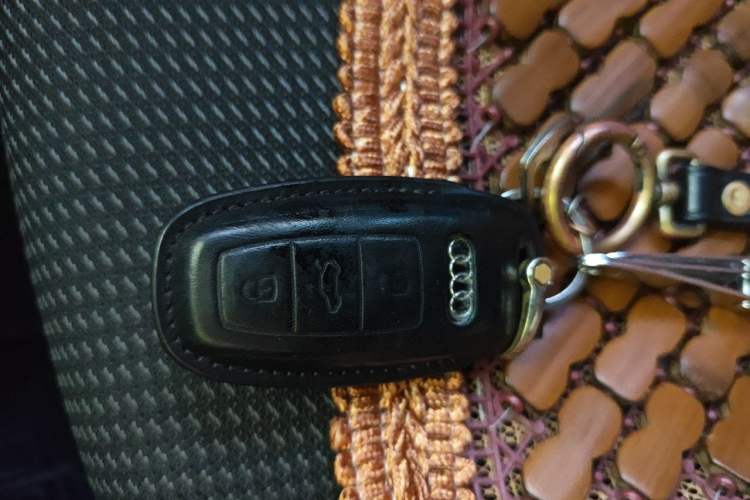 Used Audi A3 2021 Sportback 35 TFSI Advanced Sport Edition Vehicle Key