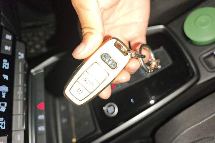 Used Audi A3 2021 Sportback 35 TFSI Ambition Style Edition Vehicle Key