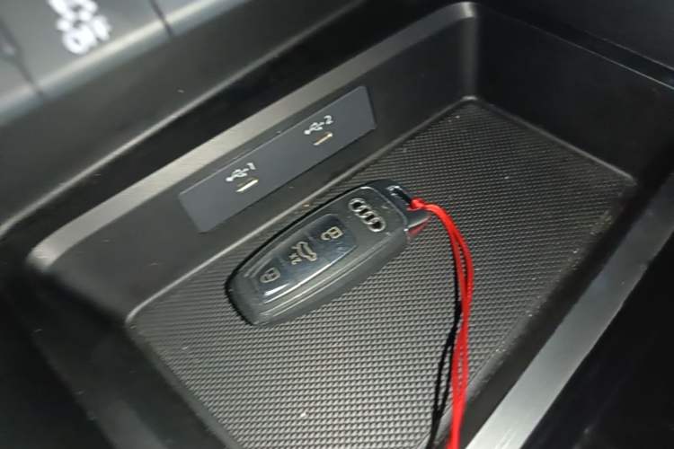 Used Audi A3 2021 Sportback 35 TFSI Fashionable Sports Model Vehicle Key