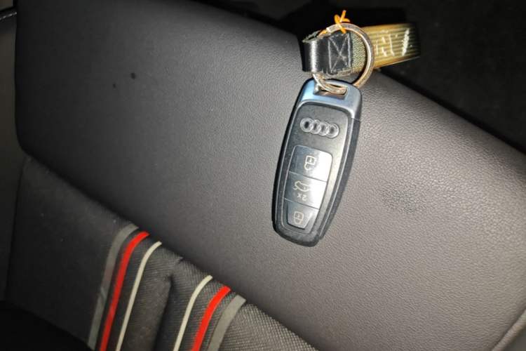 Used Audi A3 2021 Sportback 35 TFSI Fashionable Sports Model Vehicle Key