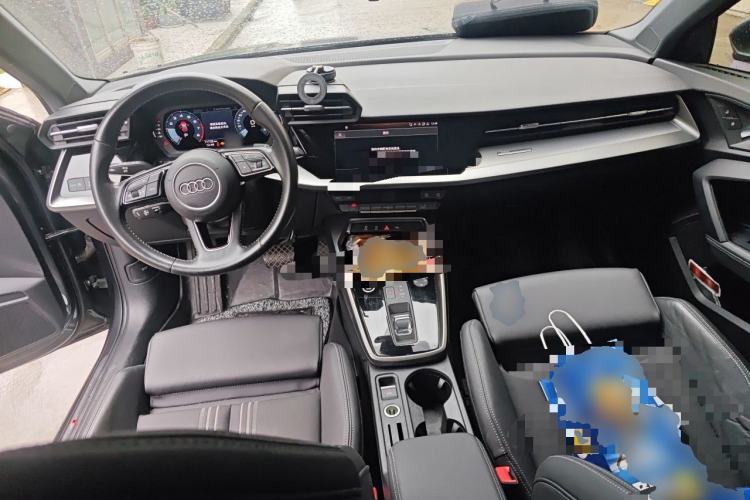 Used Audi A3 2021 Sportback 35 TFSI Fashionable Sports Model Center Console