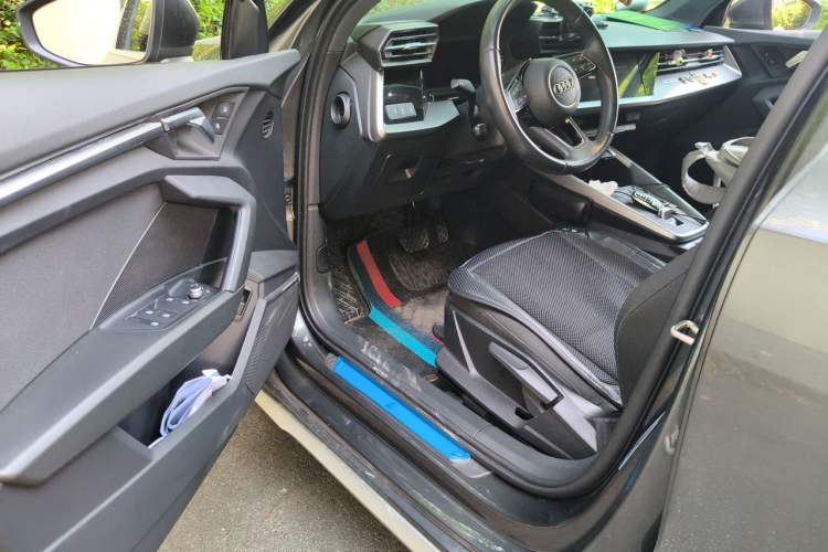Used Audi A3 2021 Sportback 35 TFSI Advanced Sport Edition Driver Seat