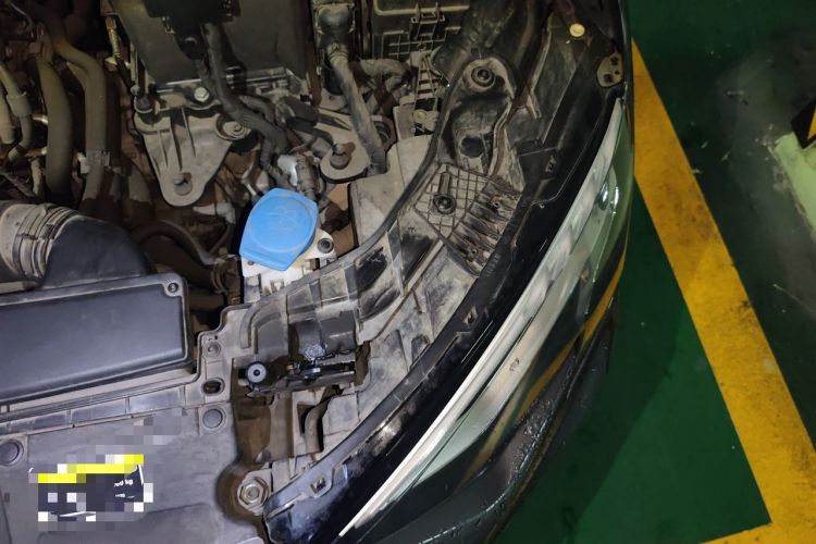 Used Audi A3 2021 Sportback 35 TFSI Luxury Sports Model Engine Bay Left