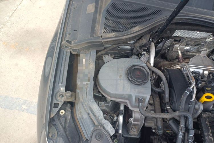 Used Audi A3 2021 Sportback 35 TFSI Luxury Sports Model Engine Bay Right