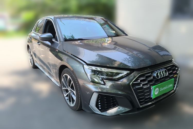 Used Audi A3 2021 Sportback 35 TFSI Advanced Sport Edition Front Right 45 Deg