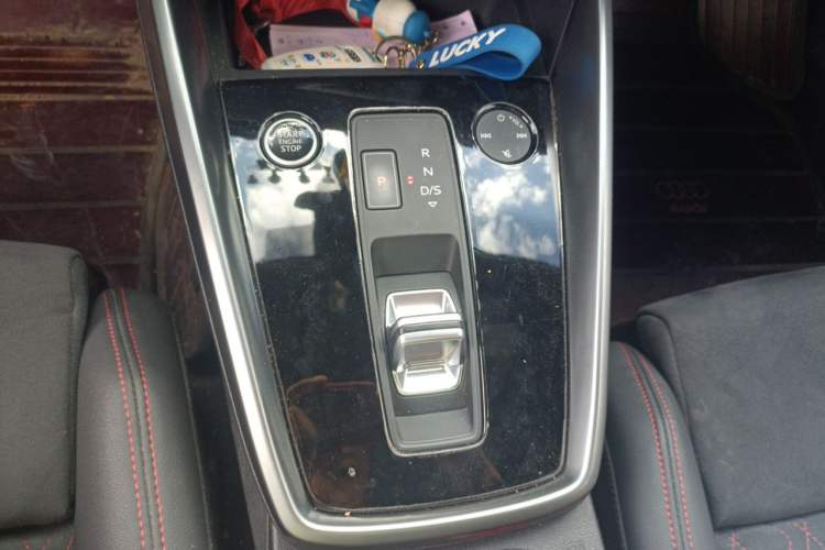 Used Audi A3 2021 Sportback 35 TFSI Luxury Sports Model Gear Lever