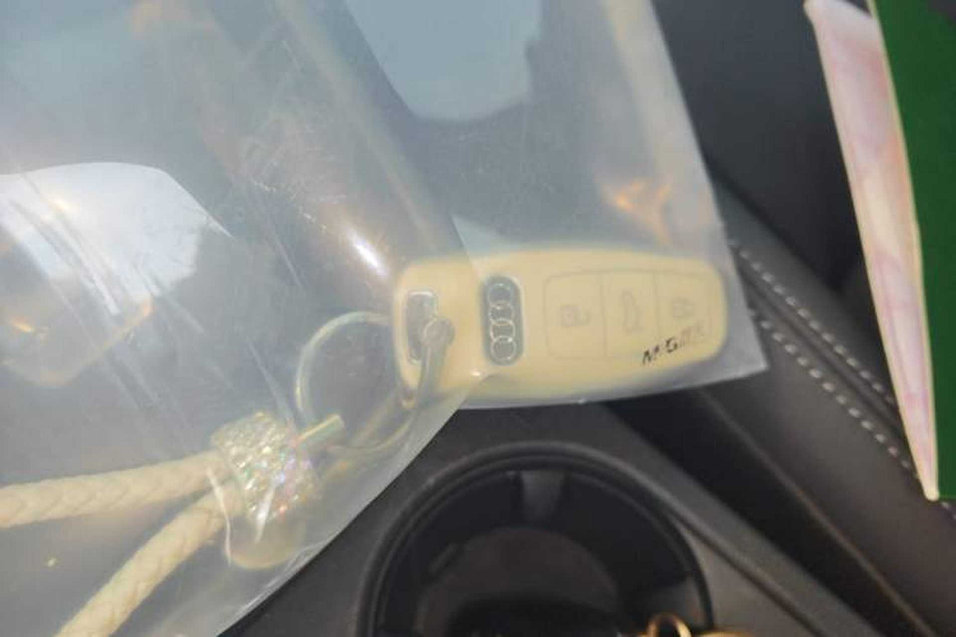 Used Audi A3 2021 A3L Limousine 35 TFSI Fashionable and Elegant Model Vehicle Key