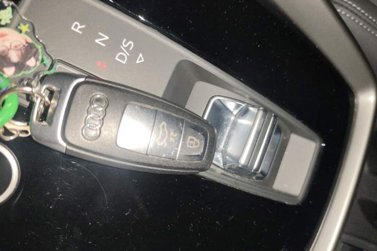 Used Audi A3 2021 Sportback 35 TFSI Luxury Sports Model Vehicle Key