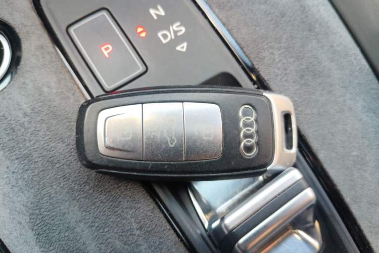 Used Audi A3 2021 A3L Limousine 35 TFSI Fashion Sport Model Vehicle Key