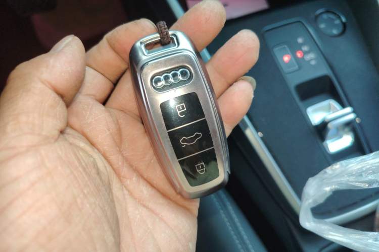 Used Audi A3 2021 Sportback 35 TFSI Fashionable Sports Model Vehicle Key