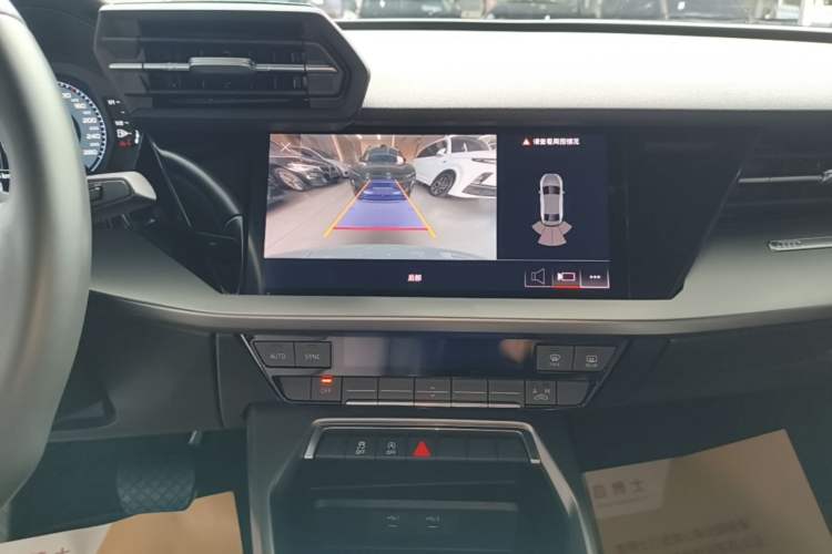 Used Audi A3 2021 A3L Limousine 35 TFSI Progressive Sport Edition Audio And AC Panel