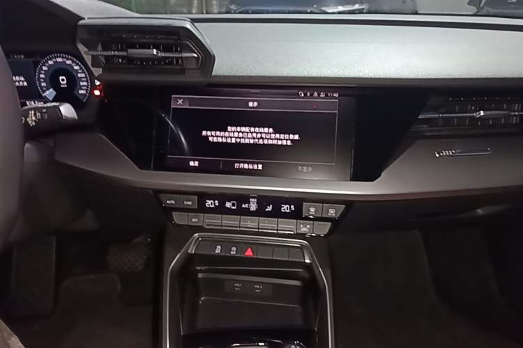 Used Audi A3 2021 Sportback 35 TFSI Advanced Sport Edition Audio And AC Panel