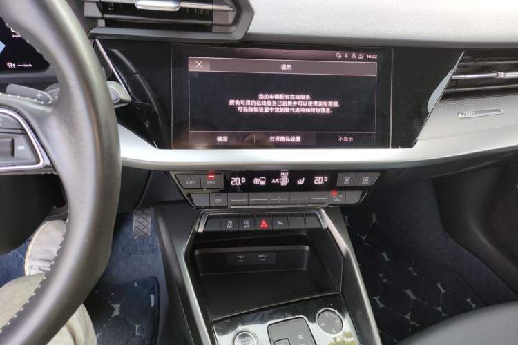 Used Audi A3 2021 Sportback 35 TFSI Fashionable Sports Model Audio And AC Panel