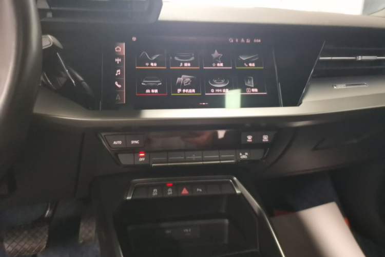 Used Audi A3 2021 Sportback 35 TFSI Fashionable Sports Model Audio And AC Panel