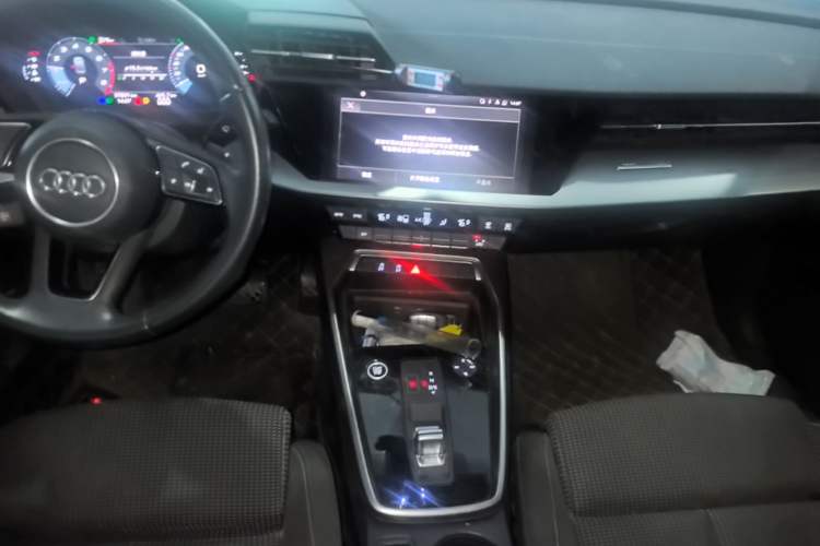 Used Audi A3 2021 A3L Limousine 35 TFSI Progressive Sport Edition Audio And AC Panel