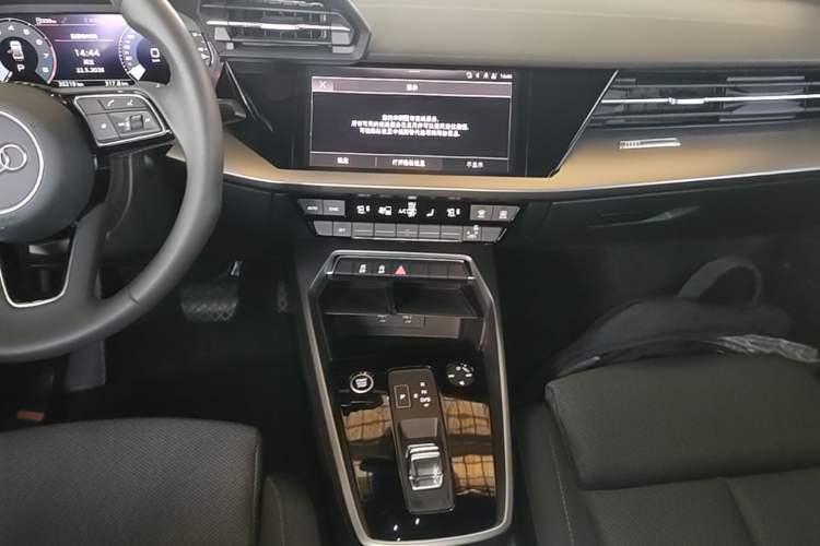 Used Audi A3 2021 A3L Limousine 35 TFSI Ambition Style Edition Audio And AC Panel