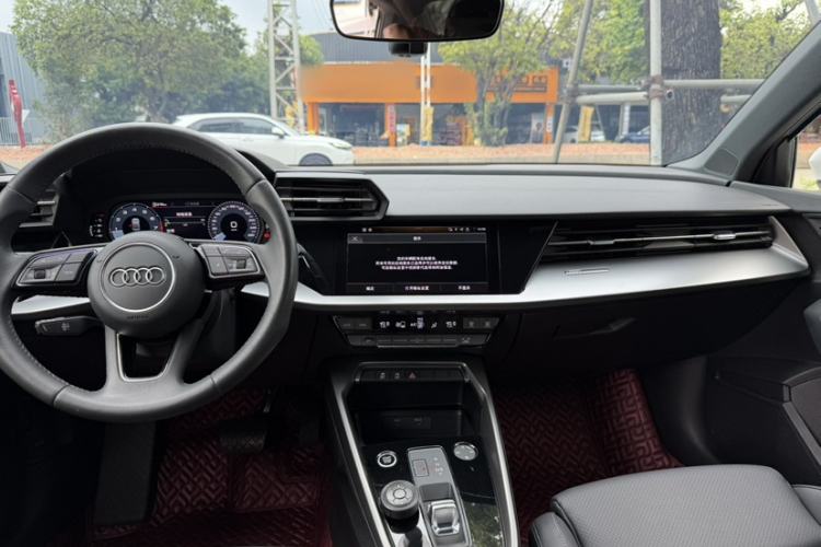 Used Audi A3 2021 A3L Limousine 35 TFSI Progressive Sport Edition Audio And AC Panel