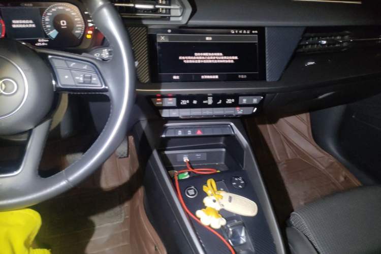 Used Audi A3 2021 A3L Limousine 35 TFSI Progressive Sport Edition Audio And AC Panel