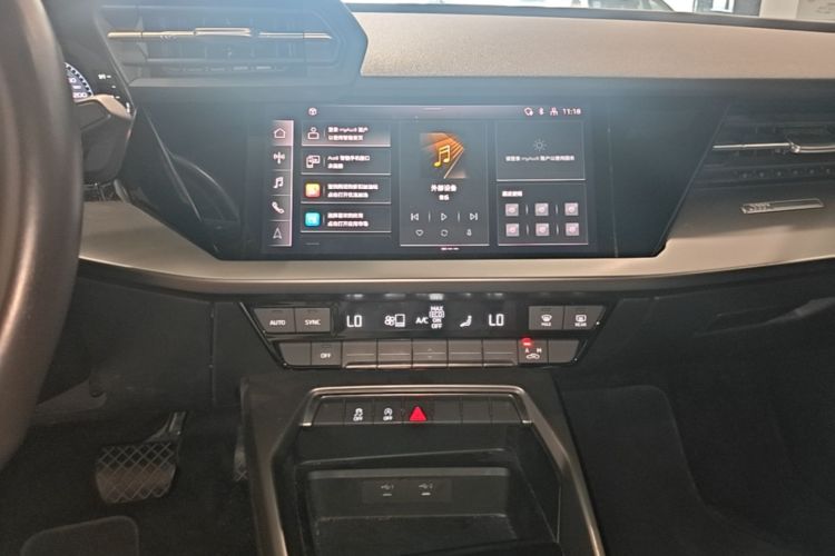 Used Audi A3 2021 A3L Limousine 35 TFSI Progressive Sport Edition Audio And AC Panel
