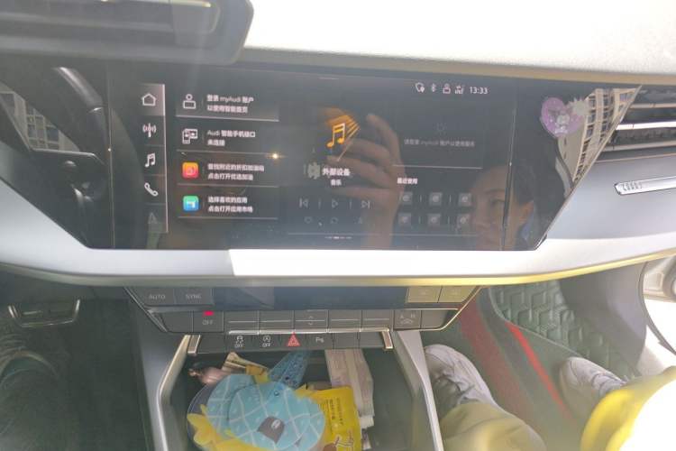 Used Audi A3 2021 Sportback 35 TFSI Advanced Sport Edition Audio And AC Panel