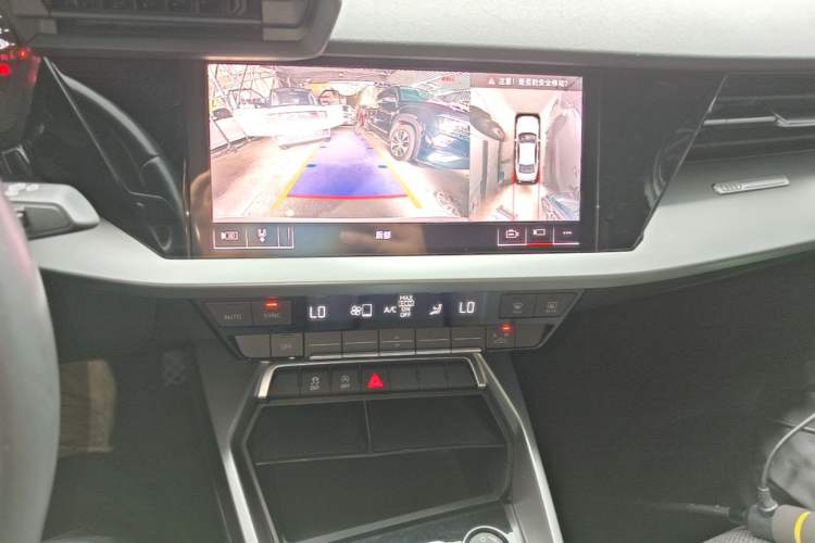 Used Audi A3 2021 A3L Limousine 35 TFSI Progressive Sport Edition Audio And AC Panel
