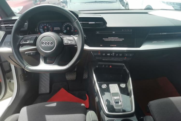 Used Audi A3 2021 Sportback 35 TFSI Advanced Sport Edition Center Console