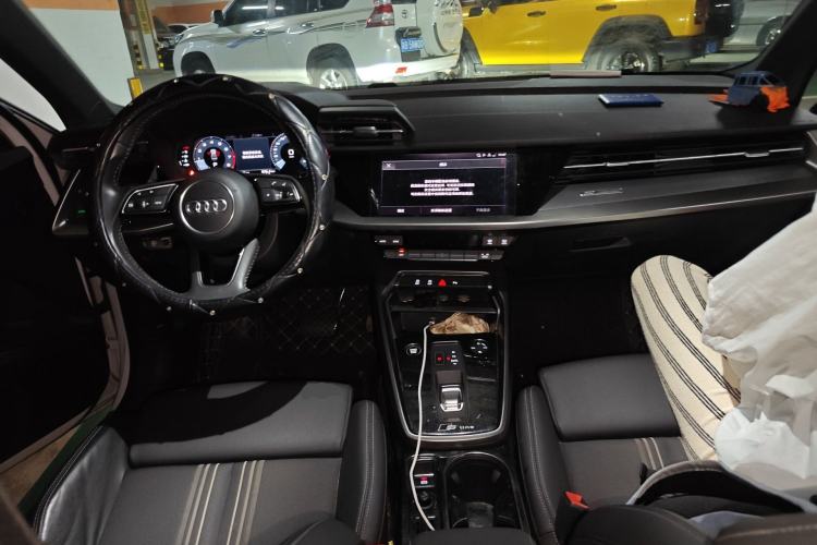 Used Audi A3 2021 A3L Limousine 35 TFSI Fashion Sport Model Center Console