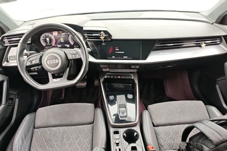 Used Audi A3 2021 A3L Limousine 35 TFSI Luxury Sport Edition Center Console