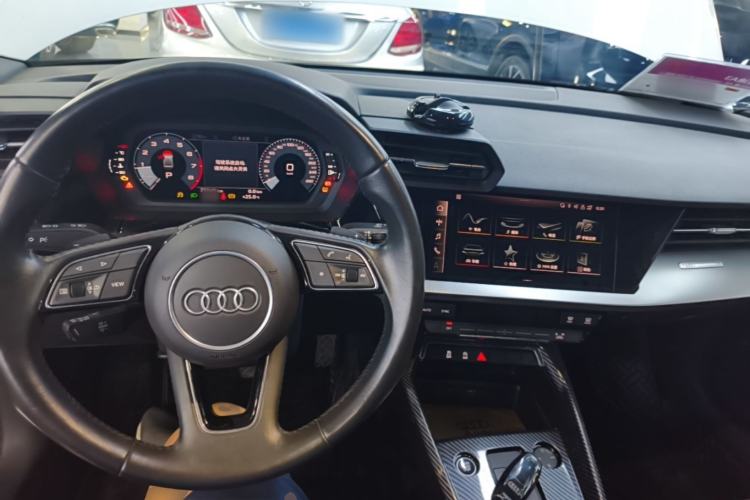 Used Audi A3 2021 A3L Limousine 35 TFSI Progressive Sport Edition Center Console