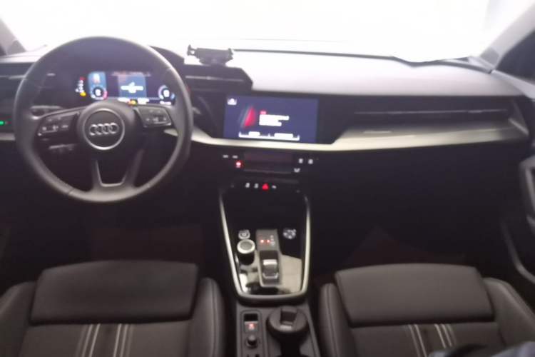 Used Audi A3 2021 A3L Limousine 35 TFSI Fashion Sport Model Center Console