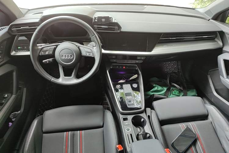 Used Audi A3 2021 A3L Limousine 35 TFSI Fashion Sport Model Center Console