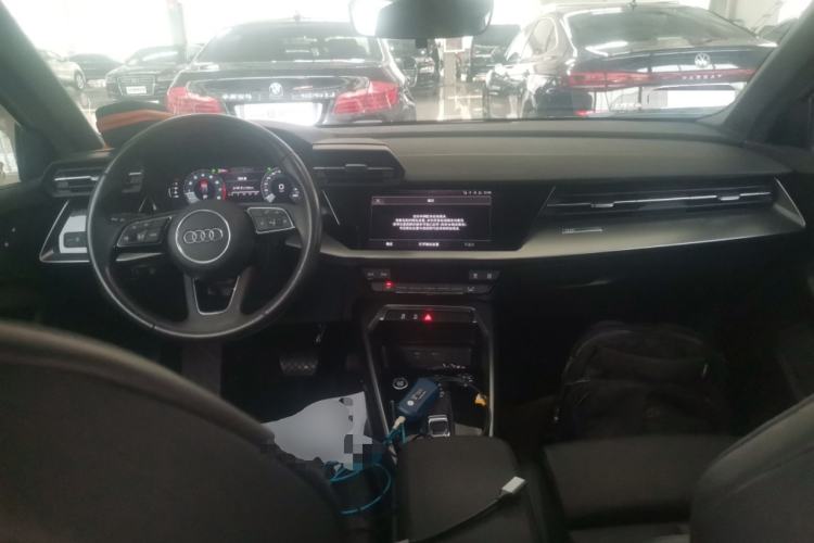 Used Audi A3 2021 Sportback 35 TFSI Advanced Sport Edition Center Console