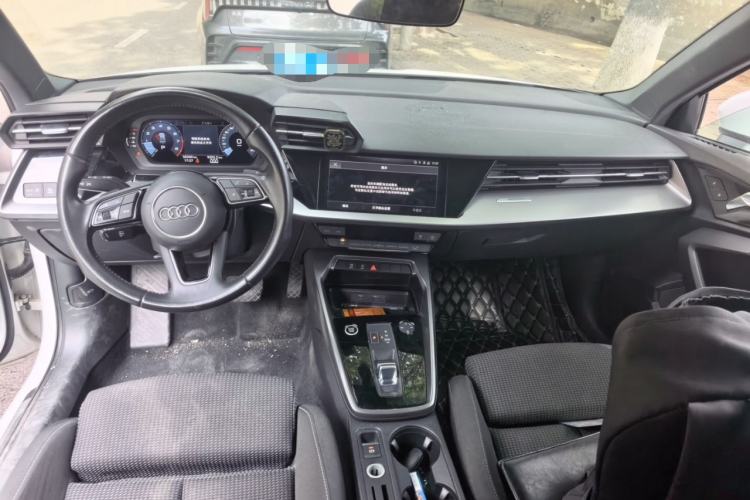 Used Audi A3 2021 A3L Limousine 35 TFSI Progressive Sport Edition Center Console