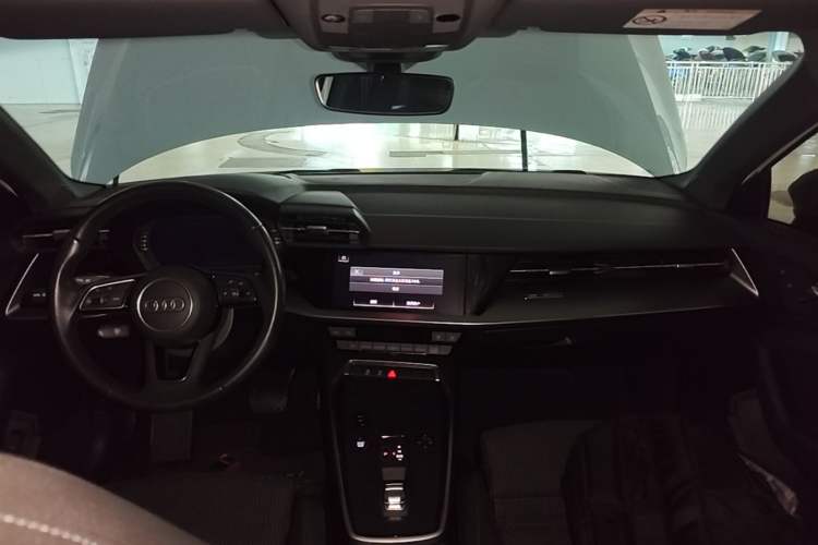 Used Audi A3 2021 A3L Limousine 35 TFSI Progressive Sport Edition Center Console