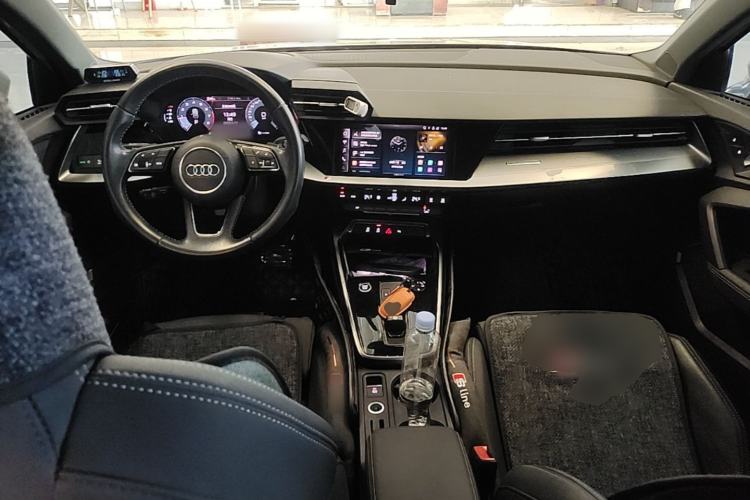 Used Audi A3 2021 Sportback 35 TFSI Fashionable Sports Model Center Console